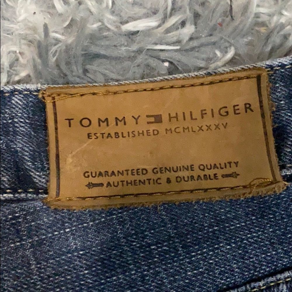 Tommy Hilfiger freedom fit jeans size 29 / 32 EUC straight leg - Picture 8 of 9